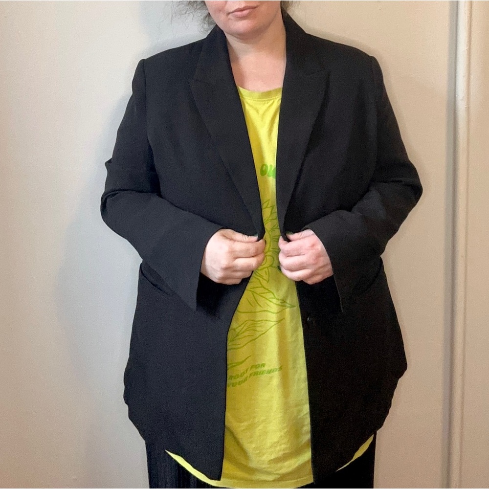 ASOS Curve long line relaxed blazer plus black